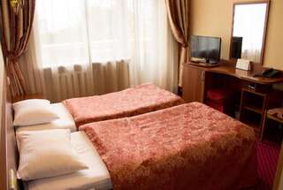 Гостиница Грейс Наири Сочи Стандартный двухместный номер с 1 кроватью или 2 отдельными кроватями и балконом-3